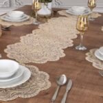 Ensemble de 7 pièces Valeria à Brodé Beige, 6 sous plats 40x40cm + chemin de table 110x40cm